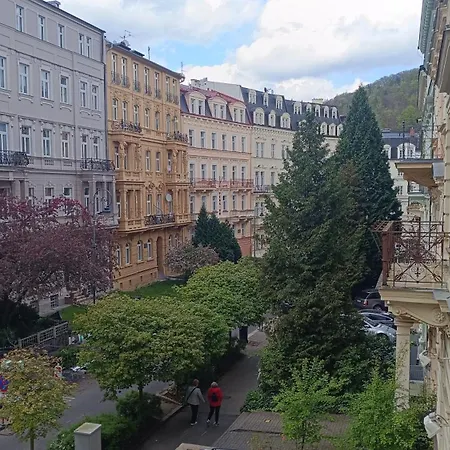 Hotel Praga Karlowe Wary