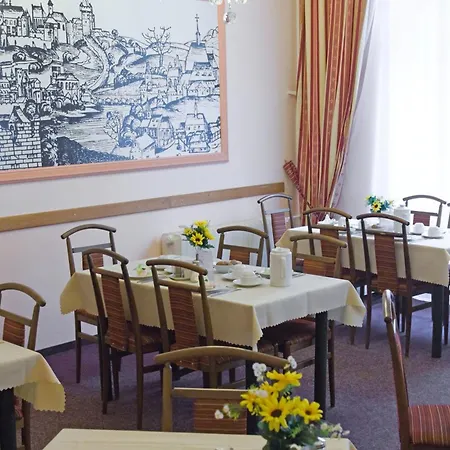 Hotel Praga Karlowe Wary