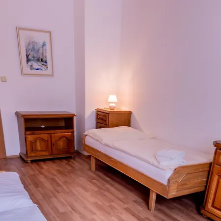 Praga Hotel Karlowe Wary